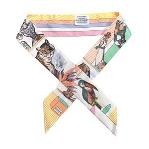 Hermes GRAND THEATRE NOUVEAU twilly in white Vert abricot EUC